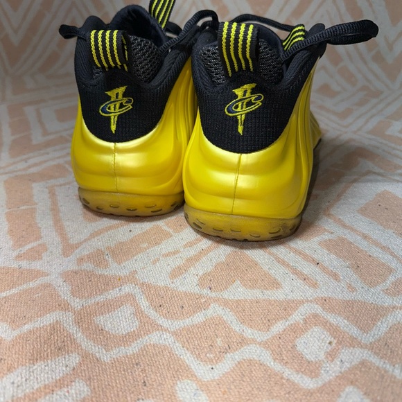 Nike electro lime foamposite one size 10 - Picture 4 of 5